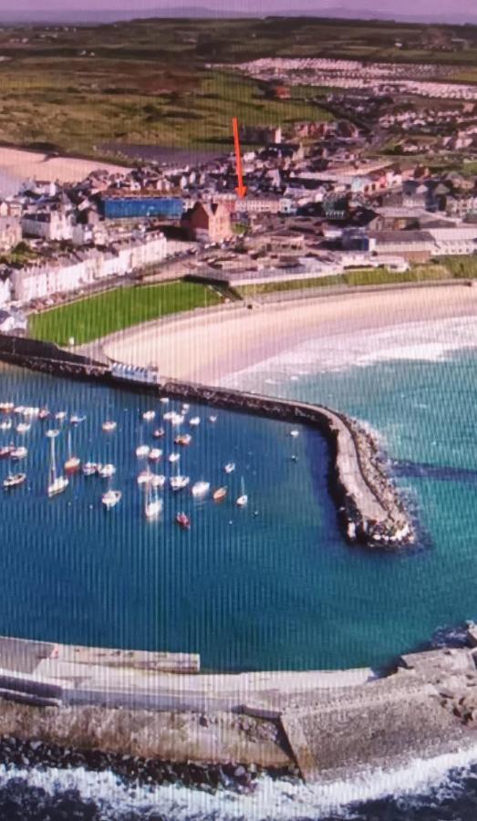 2 Bed Flat Right In Centre Of Portrush Town Apartment ภายนอก รูปภาพ