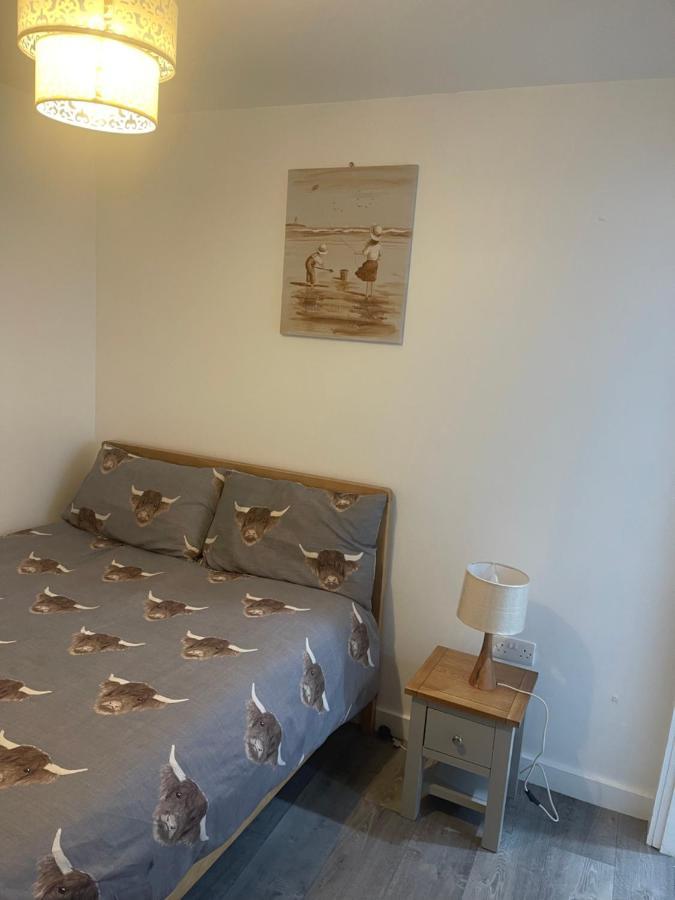 2 Bed Flat Right In Centre Of Portrush Town Apartment ภายนอก รูปภาพ